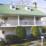 Village Inn Bed and Breakfast photo