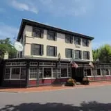 https://www.facebook.com/Logan-Inn-65771697081/