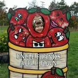 Uncle Frank's Apple Town photo