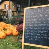 Knaebe's Mmmunchy Krunchy Apple Farm photo