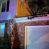 Skeletons attacking the house 