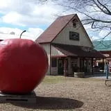 Robinette's Apple Haus & Winery photo