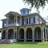 Photo by Altairisfair, via Wikimedia Commons, https://commons.wikimedia.org/wiki/File:Jemison_Van_de_Graaff_Mansion.jpg