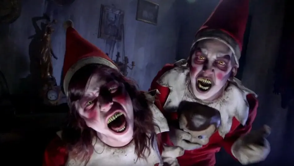 KRAMPUS: A Haunted Christmas, Chapter 3: Holiday Spirits!