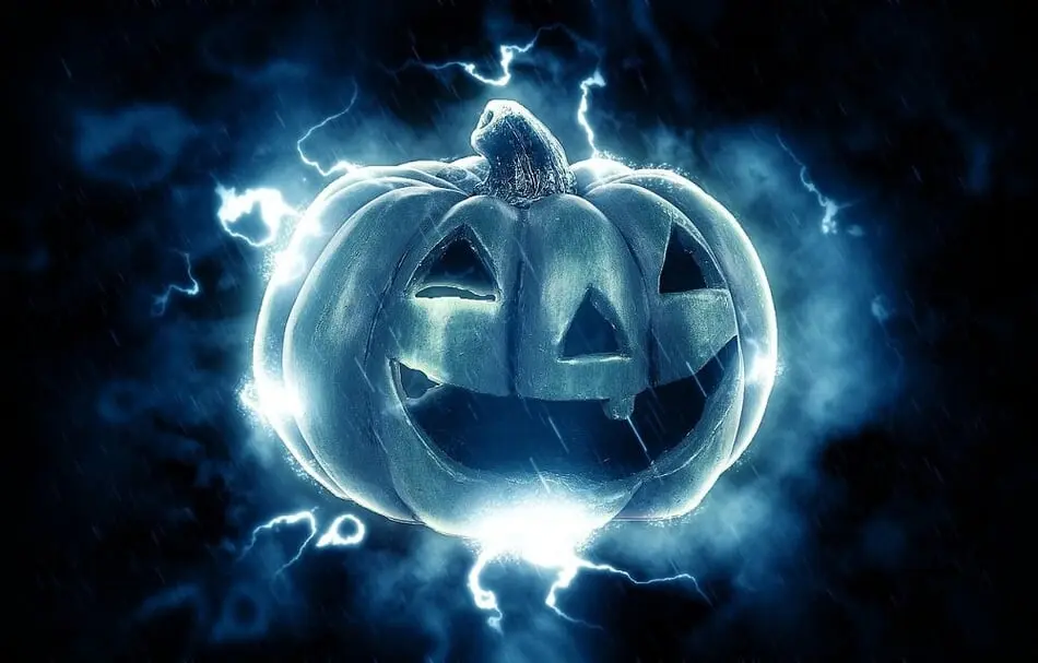 Amazon Offering Halloween Evening Tours, Trick-or-Treating, and More photo