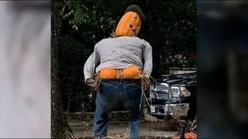 Halloween Display of Mooning Pumpkin Censored After HOA Complaint