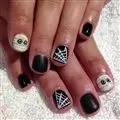 Seven Spooktacular Examples of Exceptional Halloween Nail Art photo