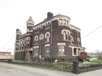 Ghost Hunts USA to Explore The Old Licking County Jail with 'Ghost Stalkers' Actor