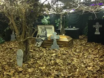 Hall's Haunted Halls Provides Thrillseekers with Heart-Pounding Fun this Halloween Season!