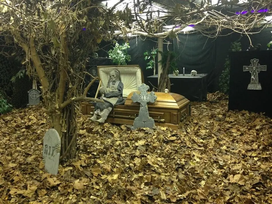 Heart-Pounding Fun Awaits this Halloween Season at Hall's Haunted Halls! photo