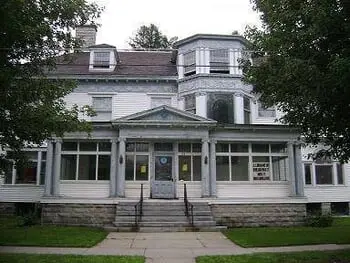 Take a Walk on the Spooky Side at the Houghton Mansion Ghost Hunt this June!
