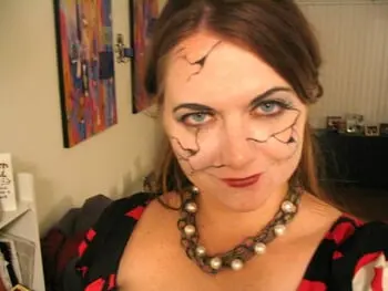 Last Minute DIY Halloween Costumes That'll Wow at Halloween Parties This Weekend