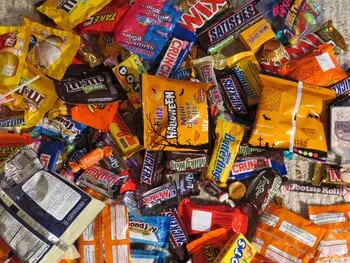 Petition Created to Make Last Saturday of October 'Trick or Treat Day'