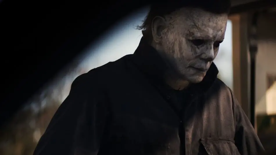 Check Out the Behind-the-Scenes Photo of Michael Myers Unmasked!  photo