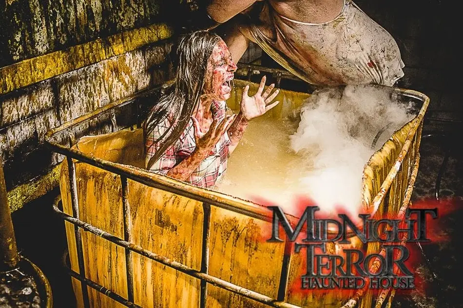 New Scares Await at Oak Lawn’s Midnight Terror Haunted House in 2017 photo