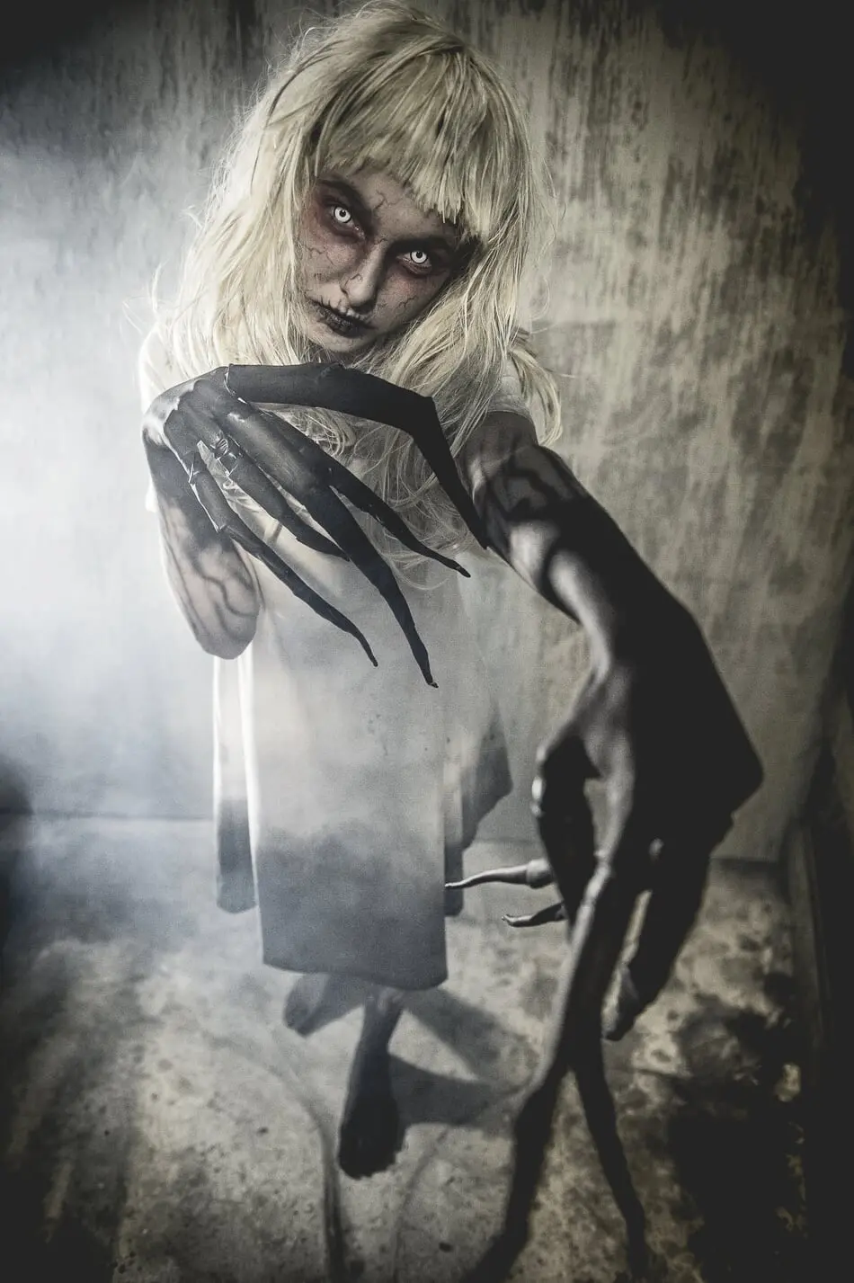 Midnight Terror Haunted House Has Set Up Shop in New Oak Lawn Location photo