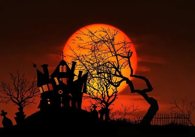 From Haunted Houses to Spook Walks - There's A Ton of Frightening Fun to be Had this Weekend! photo