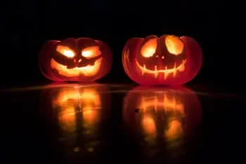 🎃 NorthDakotaHauntedHouses.com Halloween Weekend Guide: Oct 7-9 👻