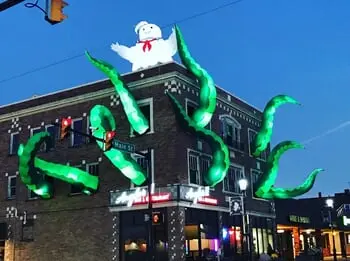 Pennsylvania Restaurant Is Crawling with Ghosts This Halloween Season from Ghostbusters-Themed Decoration