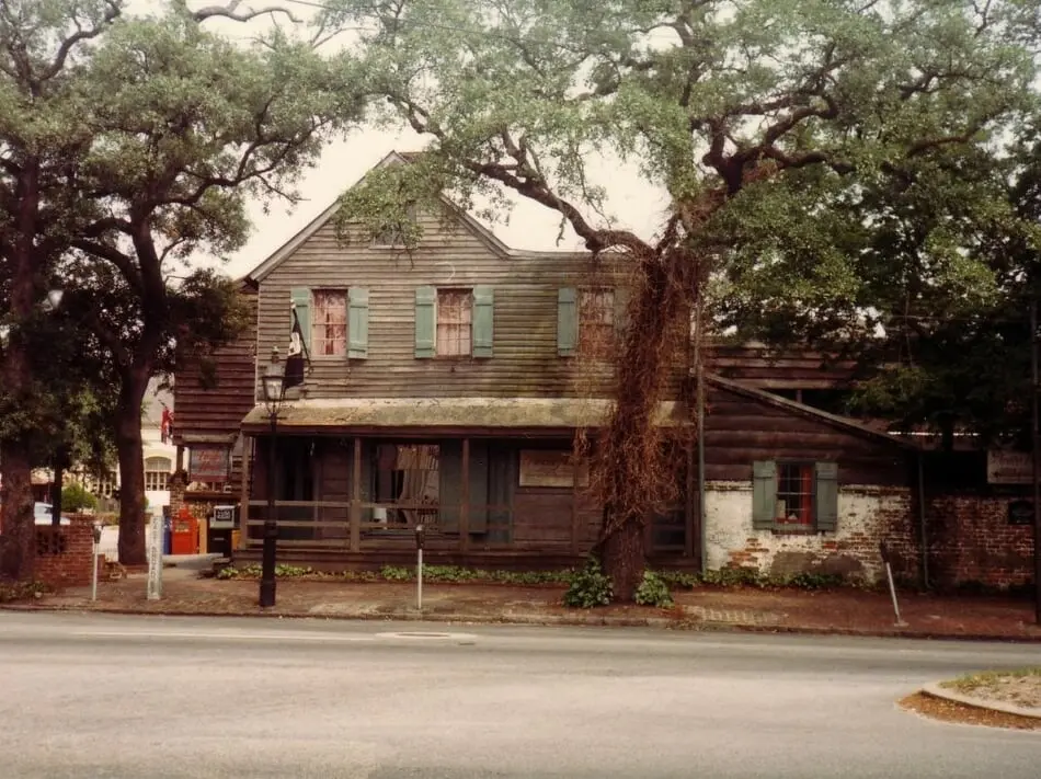 Spooky City Streets: Real Haunts of Savannah Georgia photo