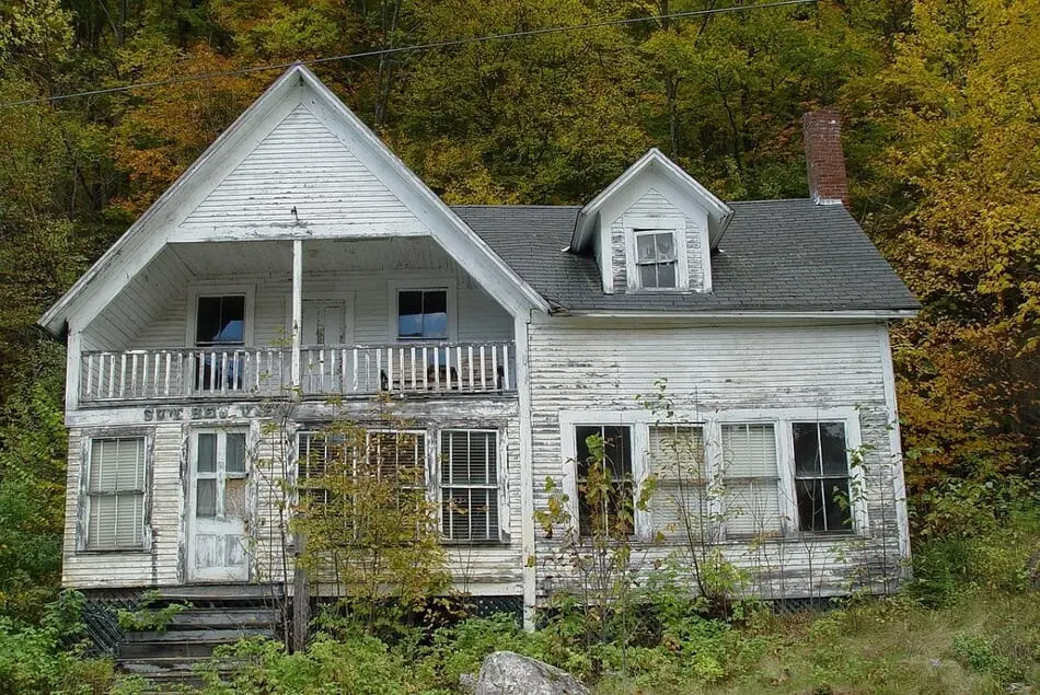 When selling a haunted house there may be disclosure laws that apply