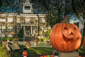 St. Helen’s Spirit of Halloweentown